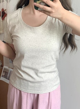 阿殊 ASOUL 正肩圆领纯色基础显瘦 T恤