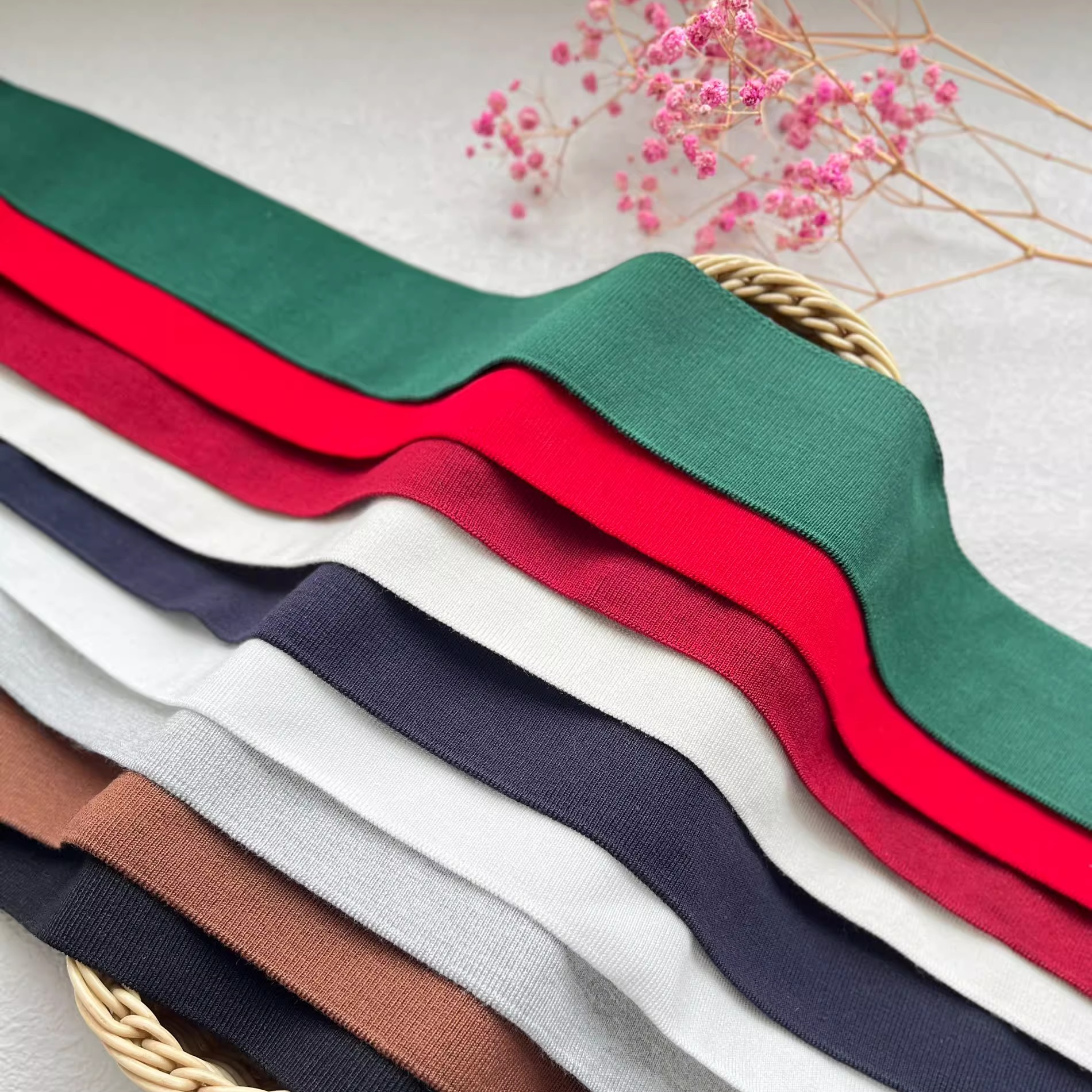 软针织螺纹领口袖口下摆加长收口