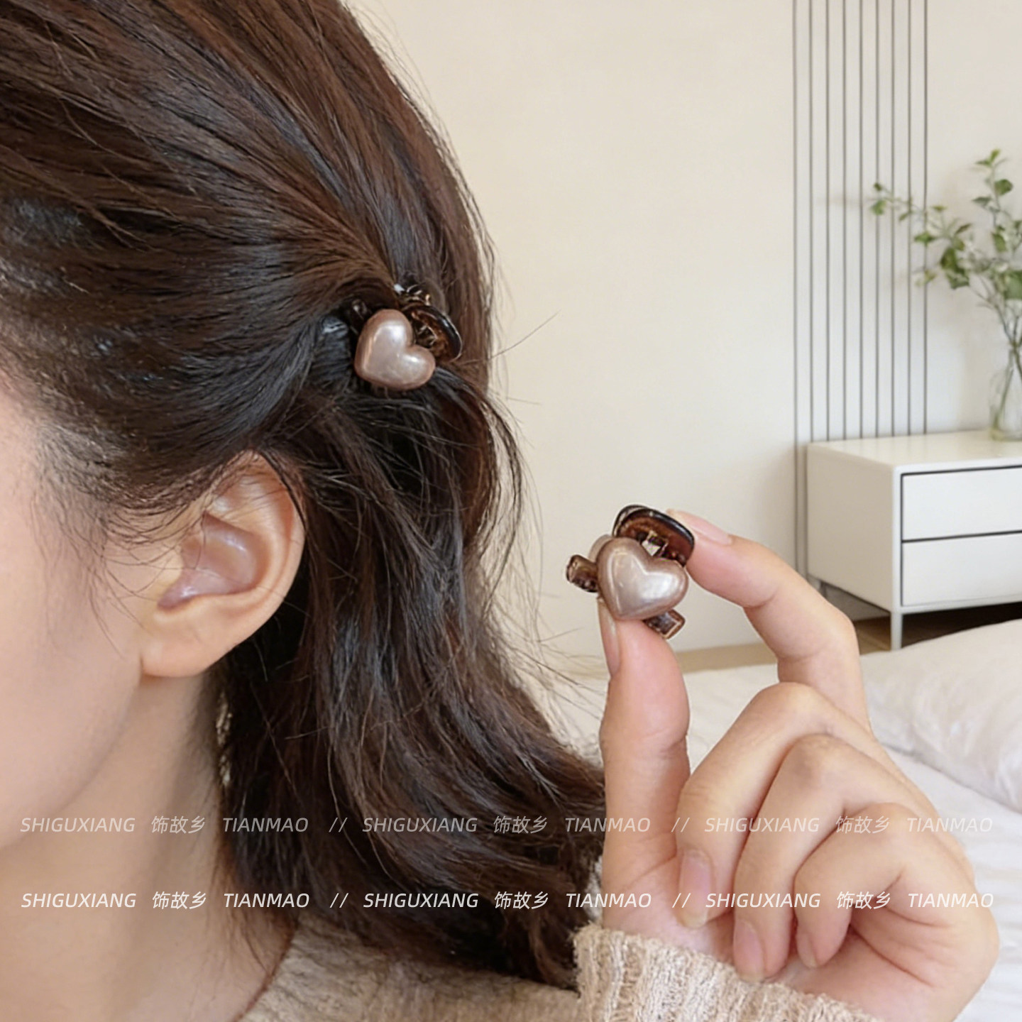 短发刘海夹小抓夹女2025新款高级感半扎发夹公主头饰侧边精致夹子,饰品/流行首饰/时尚饰品新,发饰,淘宝优惠券,粉丝福利购,淘宝优惠卷