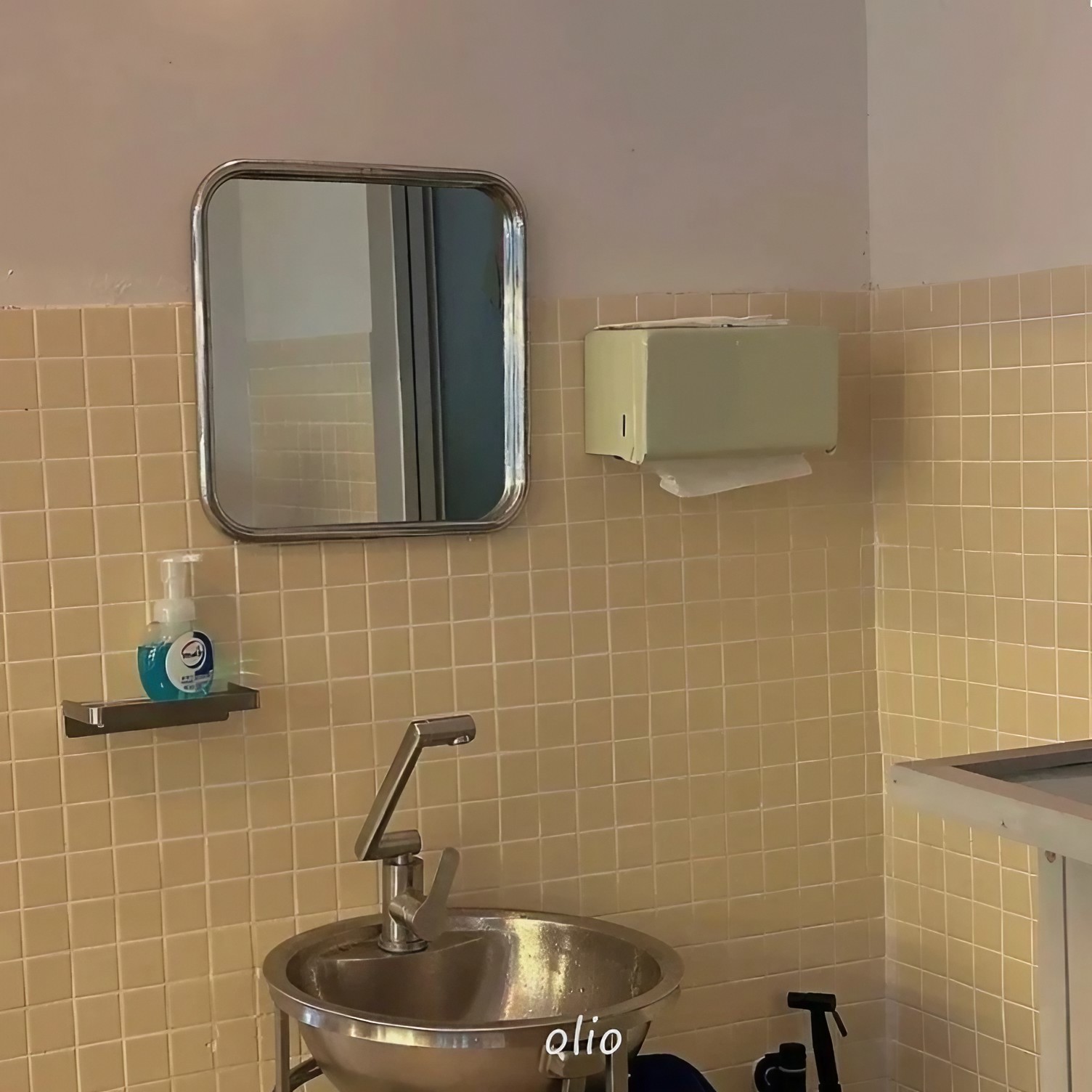 ins不锈钢圆镜复古洗手间镜子