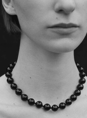 欧美小众复古夸张大颗黑红玛瑙真石打结串珠元宝扣短款项链锁骨链