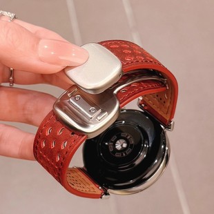 适用华为GT6疯马纹GT5镂空圆滑watch5磁吸折叠扣皮质GT3智能watch4手表系列表带GT2pro男女Fit4/3/2替换腕带