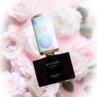 two香水试香 for floraiku花俳香水月亮与我星梦烟花One Umbrella