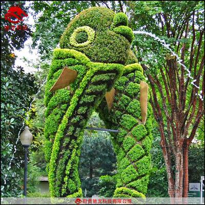 卡通造型绿雕楼盘小区花园装饰景观工艺绿植摆件草雕定制制作