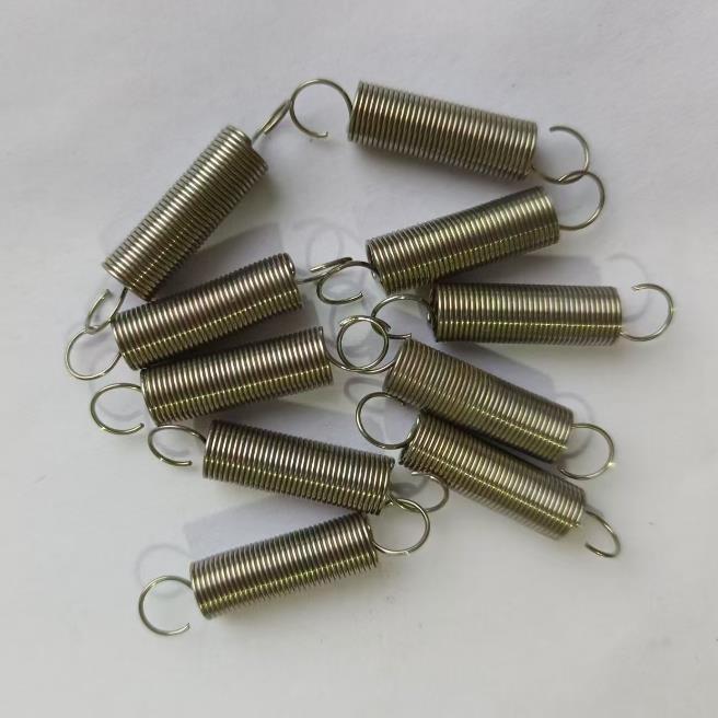 AUT3/4/5/6/8/10/12-10/15/20/25/30/35/40/45/50/60/70拉伸弹簧
