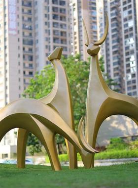 户外玻璃钢鹿雕塑售楼处小区草坪装饰景观小品仿不锈钢梅花鹿摆件