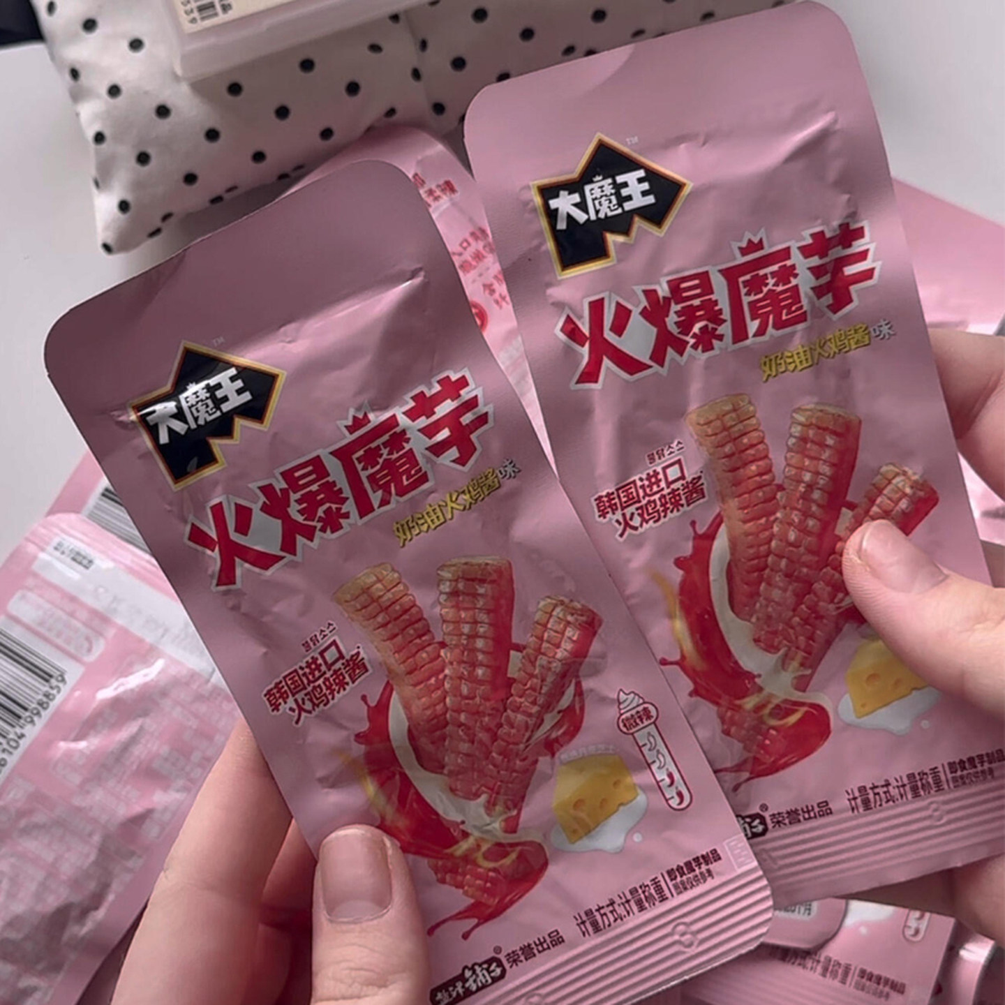 大魔王奶油火鸡面味魔芋爽麻辣素毛肚火鸡面酱魔芋丝办公室小零食