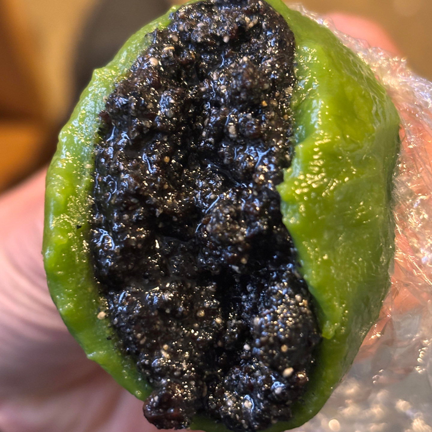 艾草糍粑豆沙夹心艾叶粑粑艾草麻糍粑艾叶粑黑芝麻馅青团饼糕点