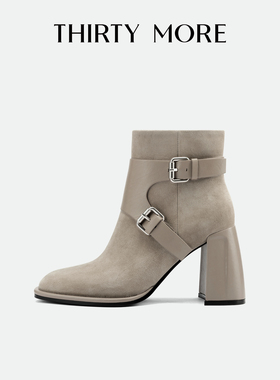【街拍达人】Thirty More交叉皮带短筒靴2025秋冬新款侧拉链女靴
