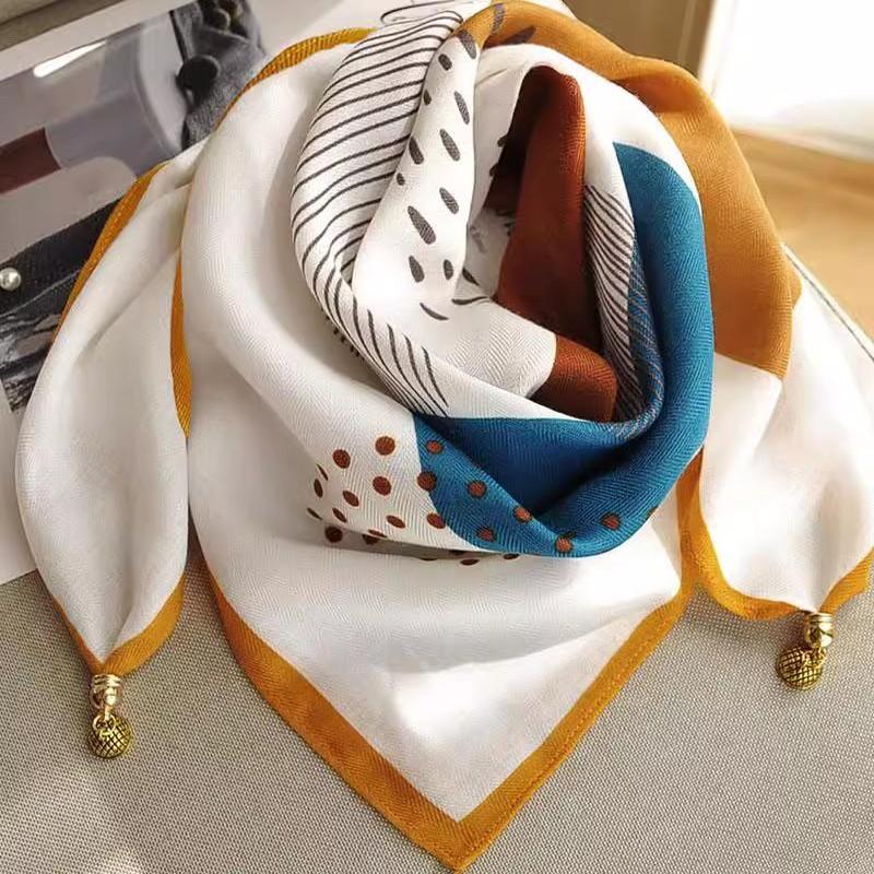 时尚洋气小方巾韩版棉质丝巾磁吸扣百搭领巾薄款护颈高级感小围巾