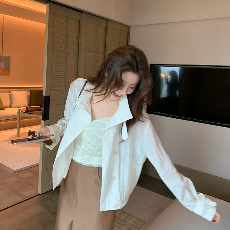龍喜儿 “loo%人丝”白色防晒外套女薄款立领肌理感工装上衣A619图片
