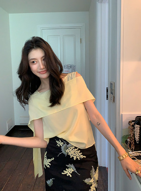龍喜儿 法式温柔风气质款飘带设计感露肩短袖上衣女夏季衬衫J278