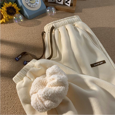 Casual loose and thick foot sweatpants休闲宽松加厚束脚运动裤