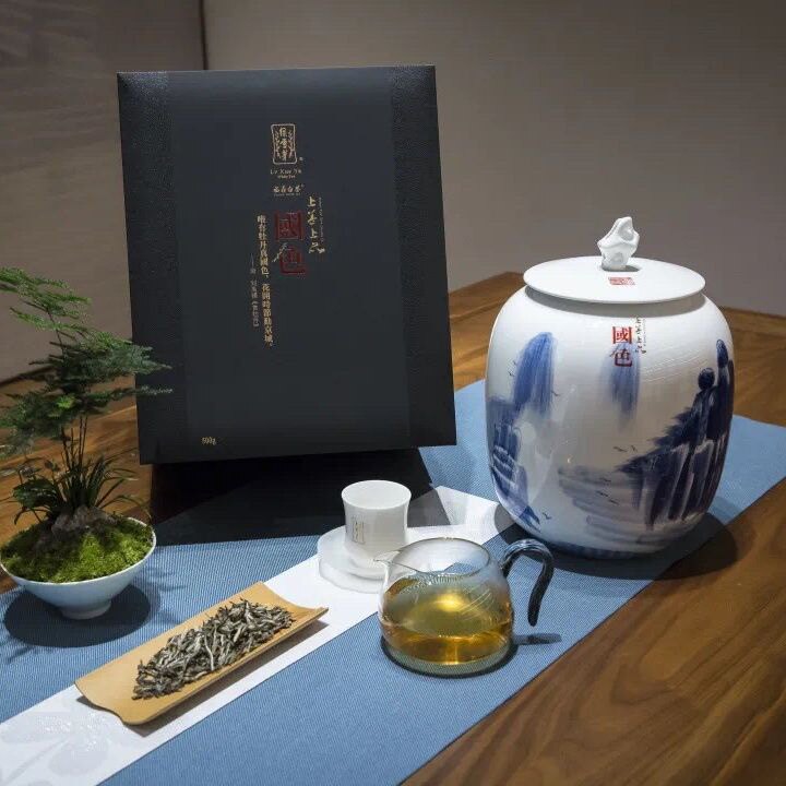 2012年特级白牡丹白茶绿雪芽