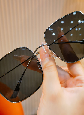 方形墨镜BULLEDESAVON遮阳复古