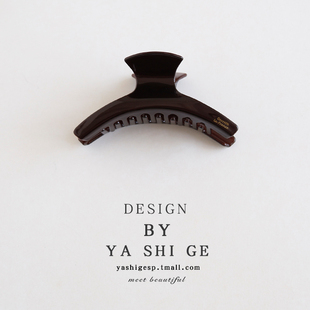 深酱色醋酸抓夹高级感后脑勺盘发鲨鱼夹大发抓 复古法式 版 型好