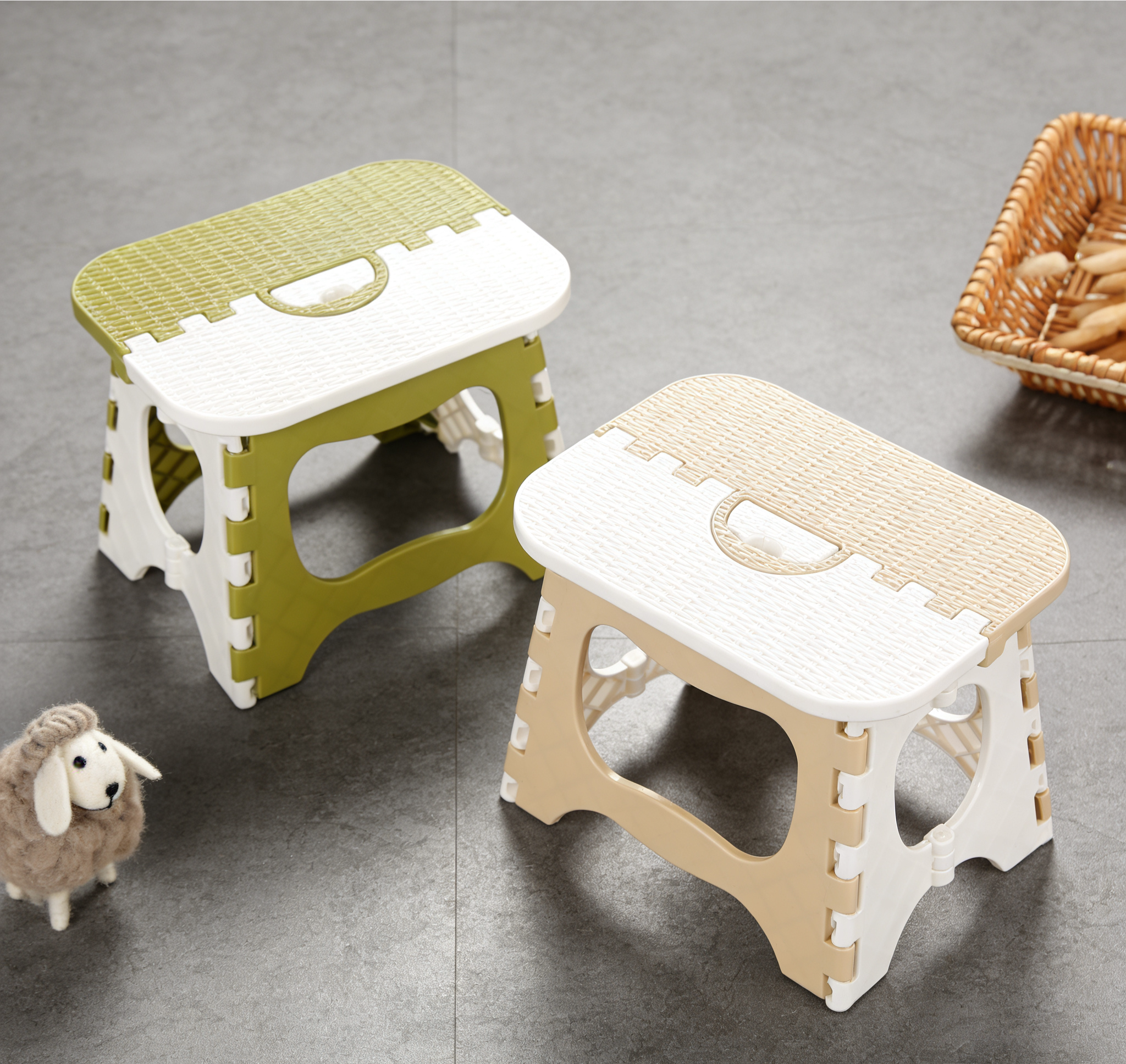 加厚塑料折叠凳子简易儿童马扎成人家用折叠小板凳户外便携钓鱼凳