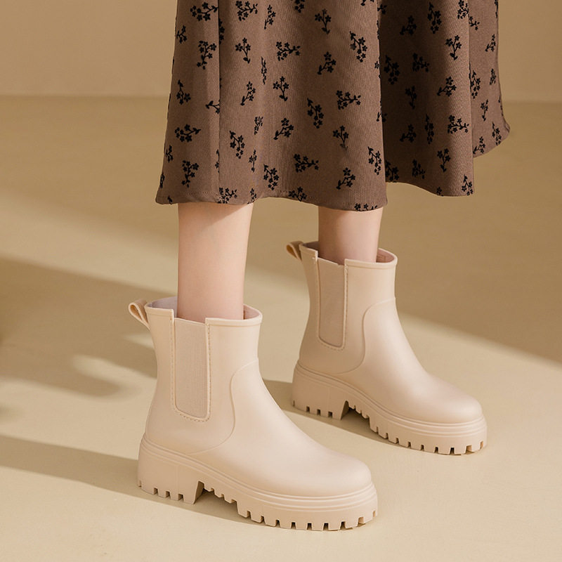 新款女鞋加绒防水防滑耐磨女士雨鞋时尚经典外穿雨鞋中筒pvc雨靴