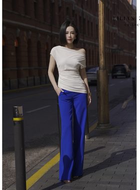 C系列—都市力量—摩登新潮、衣橱挚爱修身金扣喇叭裤 2404004