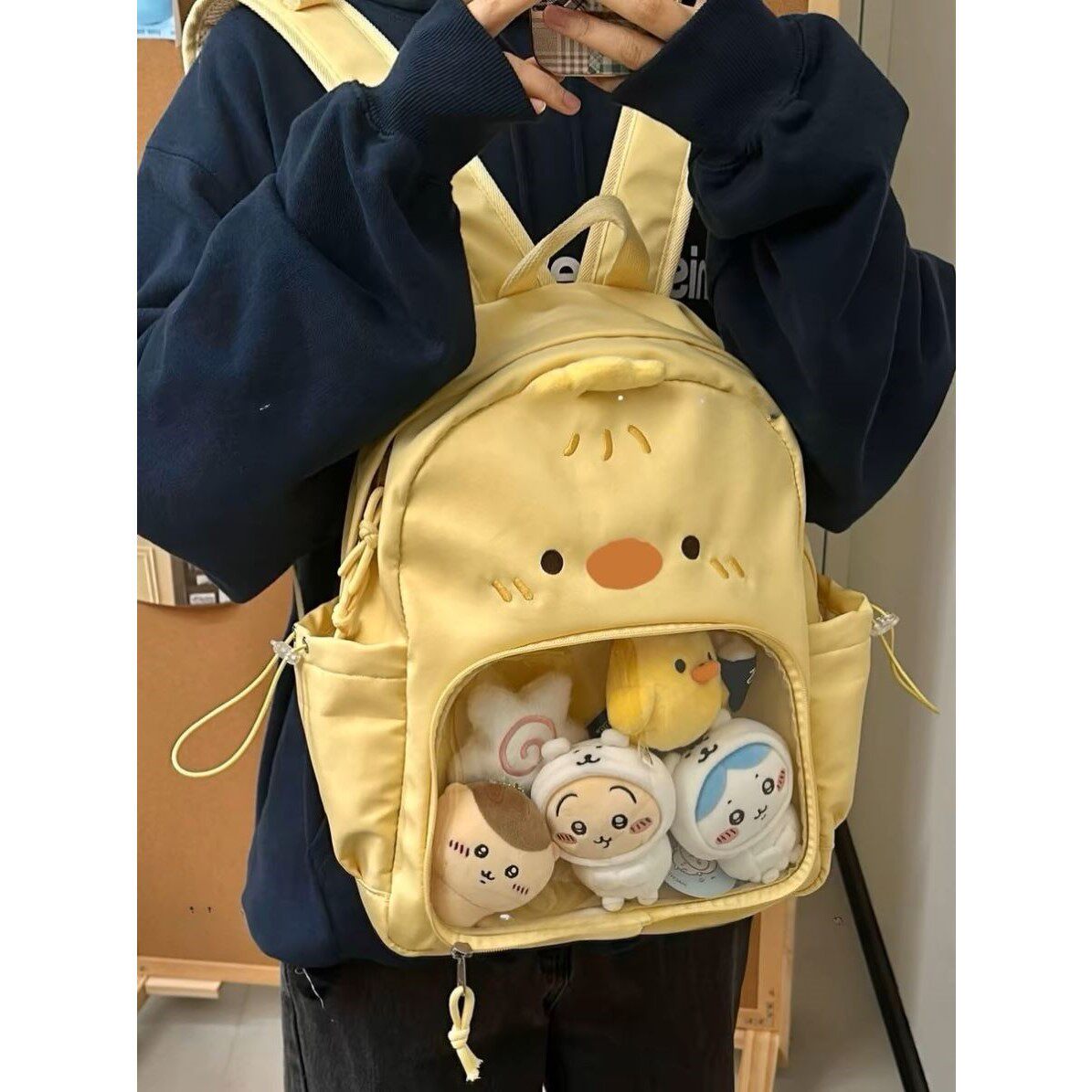 原创潮包可爱奶黄小鸡双肩背包书包文字猫咪黑色大容量大痛可拆卸
