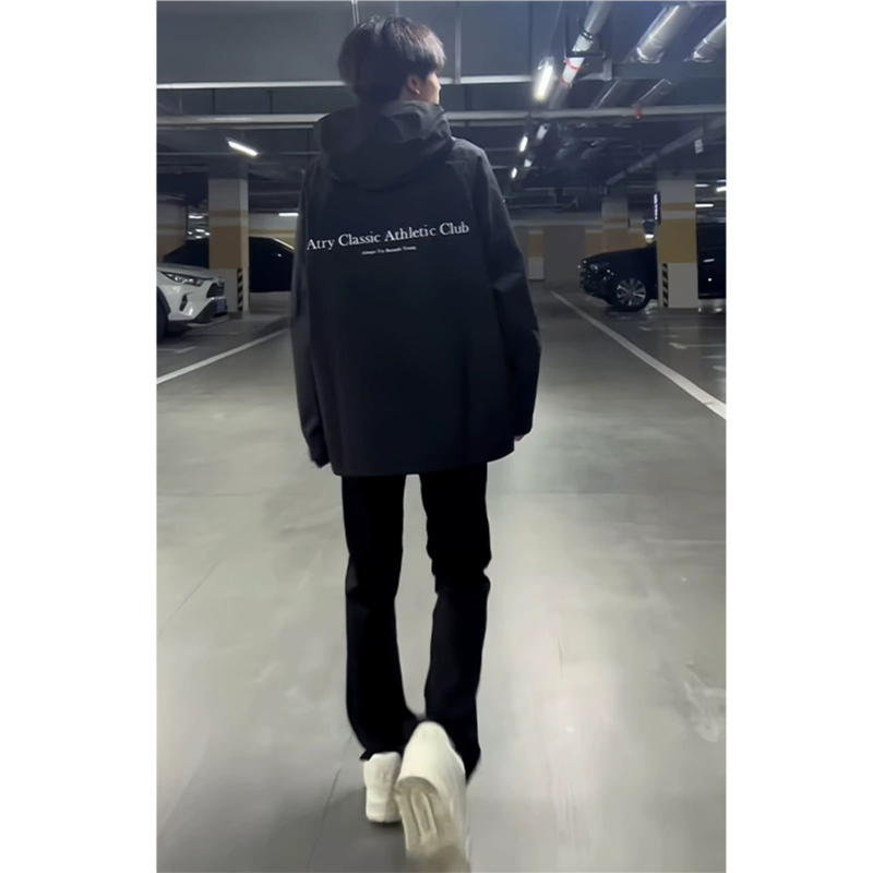 纯黑色直筒牛仔裤男春秋款痞帅潮牌美式高街vibe窄版修身弹力裤子