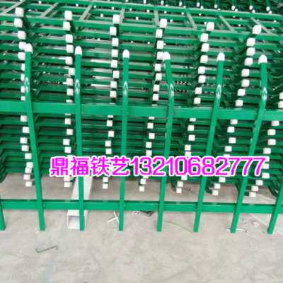 锌钢草坪绿化带护栏道路围墙铁艺公路别墅栅栏花园隔离带围栏园林