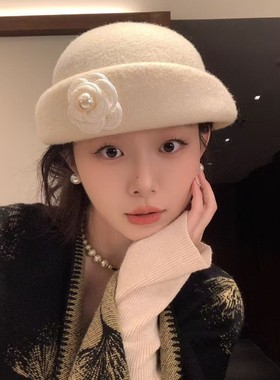 法式羊毛白色礼帽女秋冬赫本风优雅珍珠千金帽子女感贝雷帽显脸