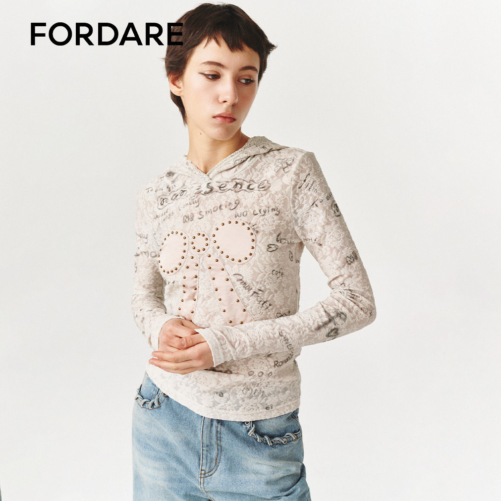FORDARE/福蝶26早春涂鸦感蕾丝蝴蝶结长袖帽衫
