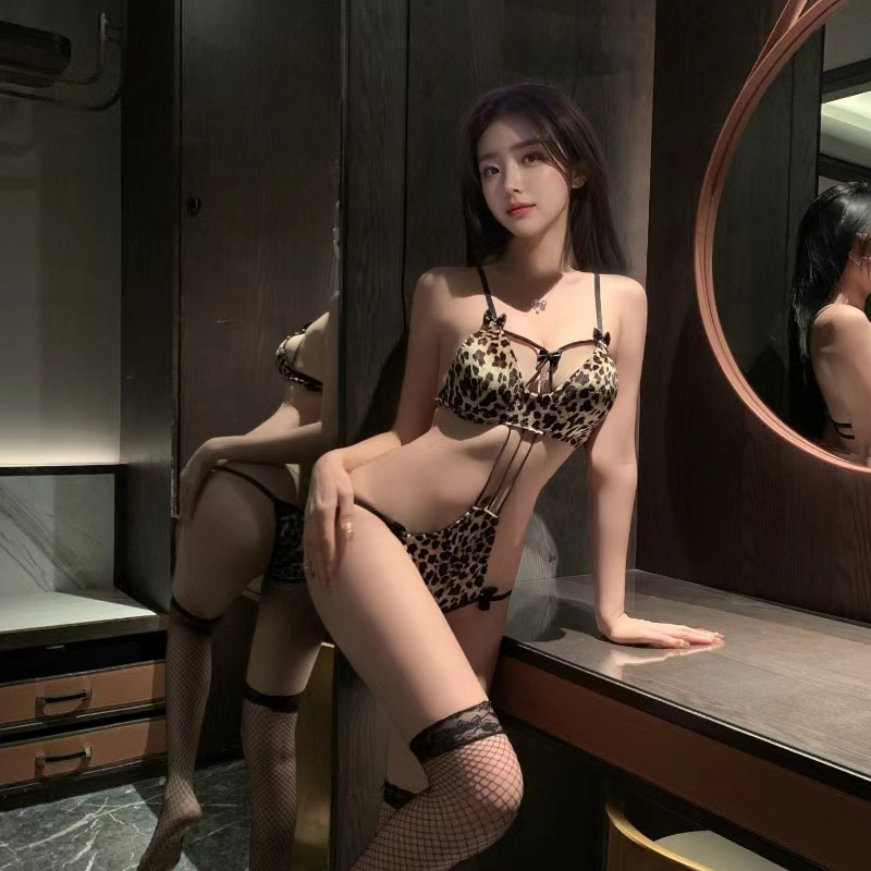 恶魔大人性感情趣禁欲系豹纹连体衣qqny睡衣制服三点式内衣诱惑女