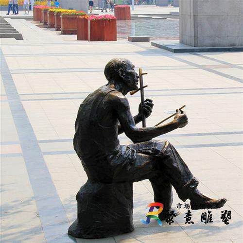 玻璃钢仿铜民俗传统文化老人拉二胡说评书人物雕塑广场摆件