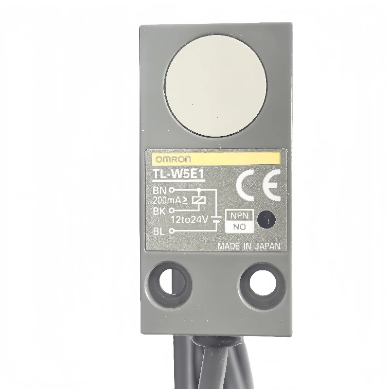 欧姆龙扁型接近开关TL-W5E1 TL-W5F1 TL-W5E2 TL-W5F2传感器