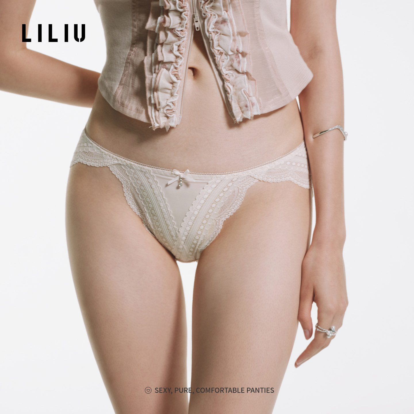 LILIU|粘人精·法式性感蕾丝内裤女新款轻奢高开叉低腰女士三角