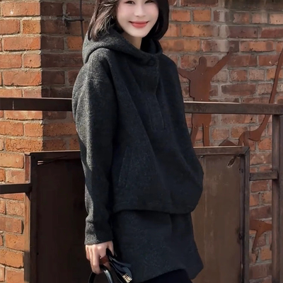 韩系连帽加绒卫衣+短裙套装女