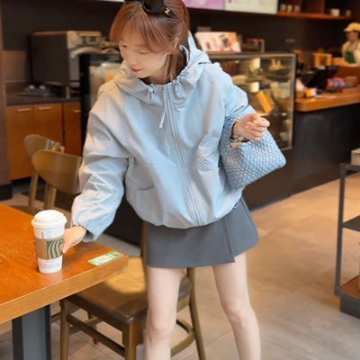 韩系短款连帽冲锋衣外套女春季