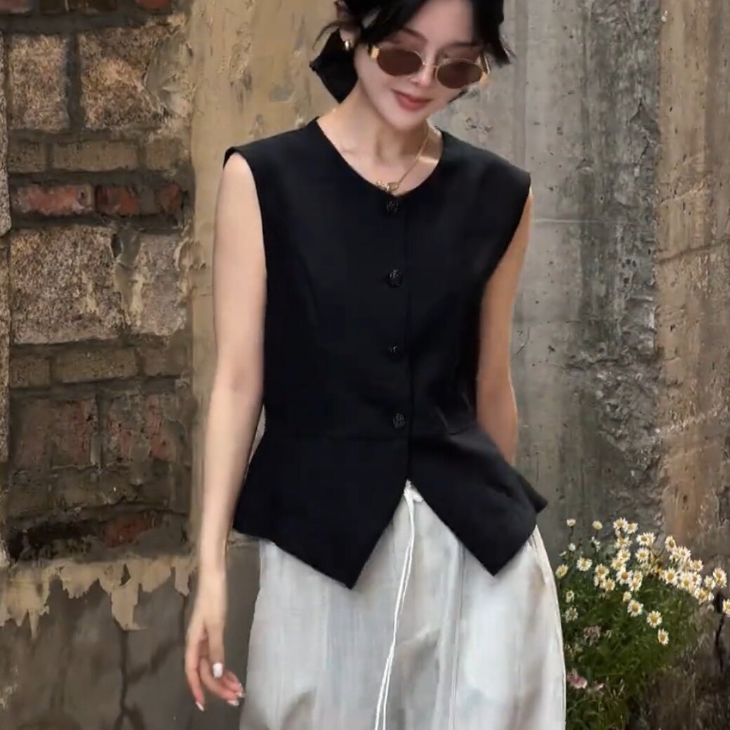 法式荷叶边黑色圆领马甲女2026夏季新款宽松百搭显瘦洋气无袖马夹