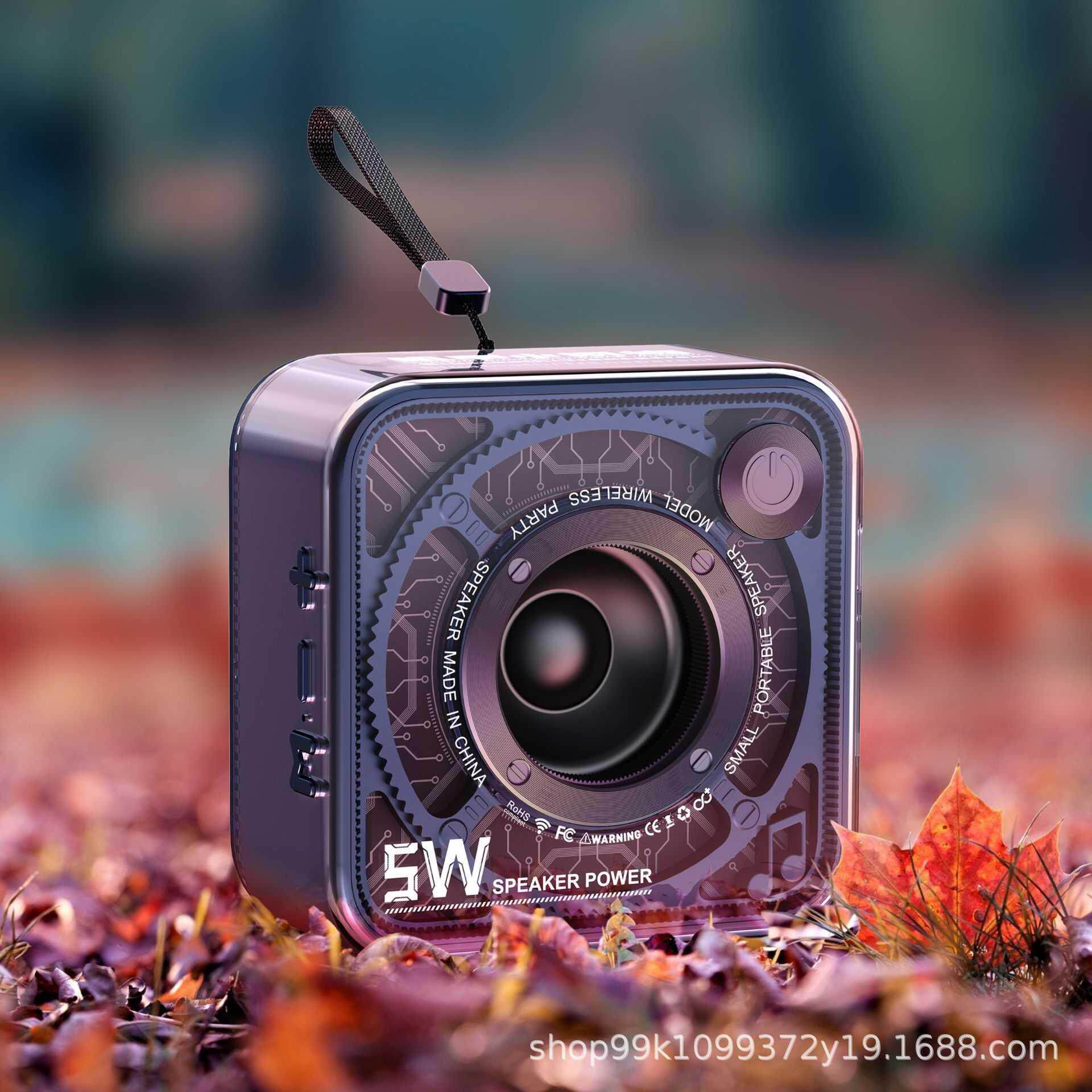 适用新款usb机甲风无线蓝牙音箱插卡连接户外便携式低音炮蓝牙音