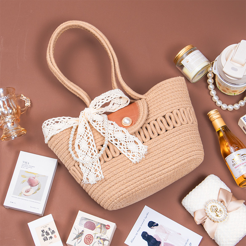 伴娘伴手礼小众礼袋女伴娘实用高级感结婚礼盒姐妹团宾客婚宴礼盒