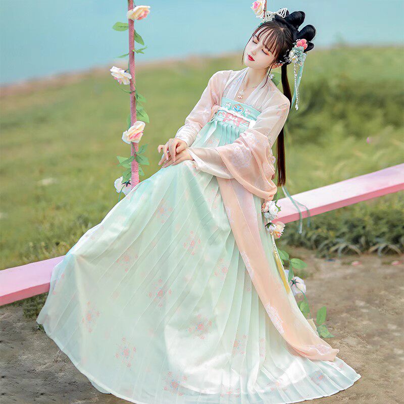 悦雅霓裳长安忆原创正品唐制汉服女夏季刺绣复原齐胸襦裙印花白菜