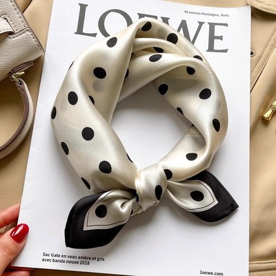 腰果花真丝小方巾女春秋季