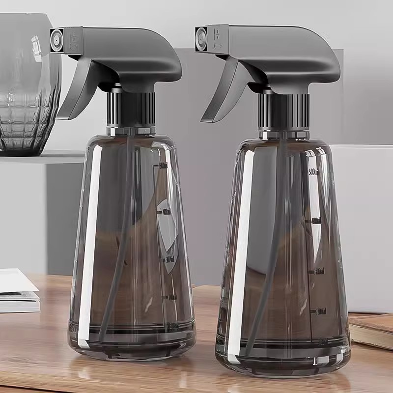 手压式喷雾壶家用清洁喷水壶美发补水细雾喷瓶消毒多用途浇花喷壶