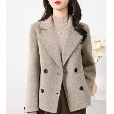 羊毛大衣女短款小个子毛呢外套