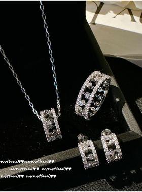 塞纳河畔满天星宝石戒指 晨露水滴 镀18K金音符露珠锆石耳环 套装