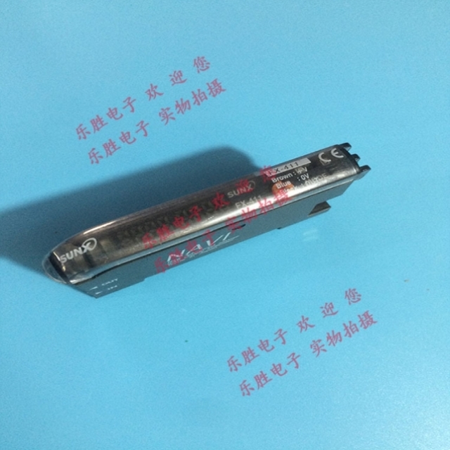 供应神视FX-411 FX-411P 411G数显光纤放大器配送CN-73-C2连接线