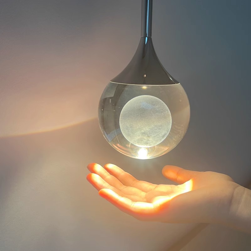 现代简约创意艺术月球水晶吊灯