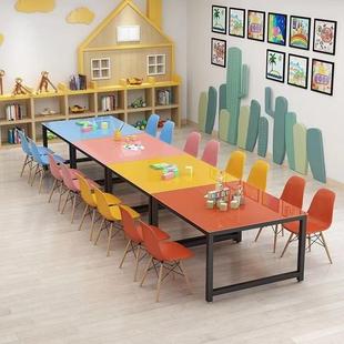 小学绘画桌 厂家直销结实耐用定制写字桌钢木课桌椅美术培训桌套装