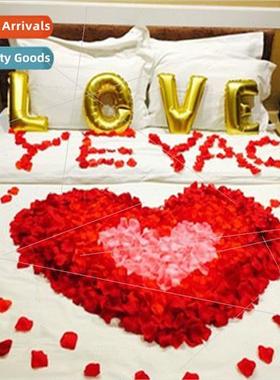 Wedding wedding room ambience arrangement flower hthrown flo