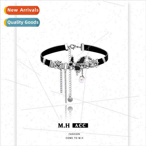 Black Butterfly Collar Women Hundred che Necklaces Hip Hop S