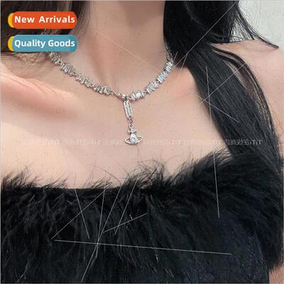 Europe West Dowager Textured Europe Irregular Square T-Diamo