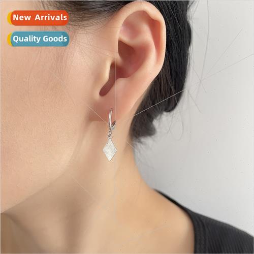 Geometric diamond ear buckle Wang Yibo star simple earrings