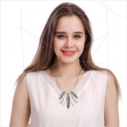 Women Necklace Europe Fashion Geometric Horse Eye Shaped Col